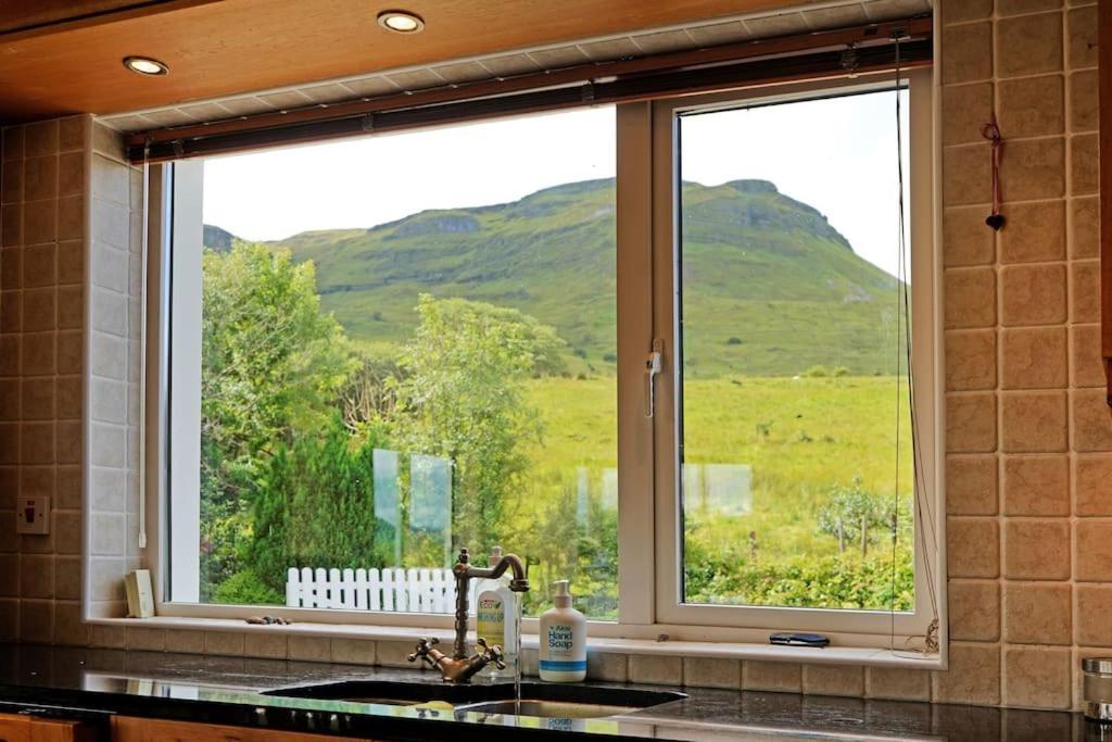 Mountain View Cottage Cloontyprughlish Exterior photo